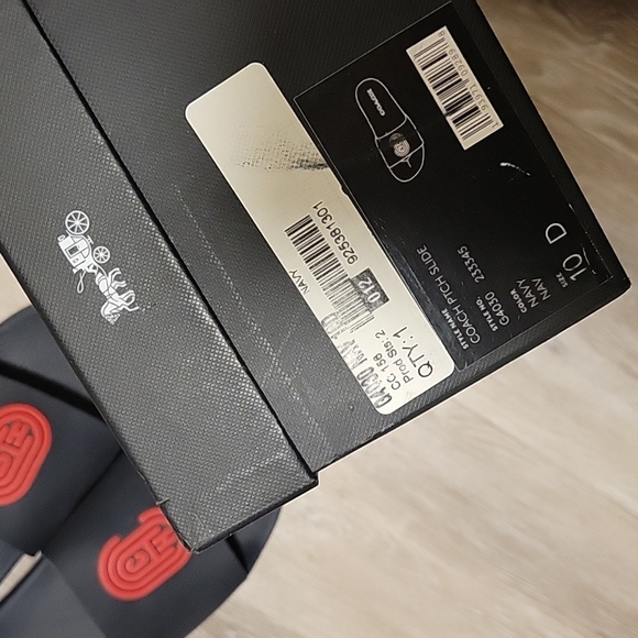 Only used once- Coach slides for Men or Women if you like the style - Picture 3 of 4